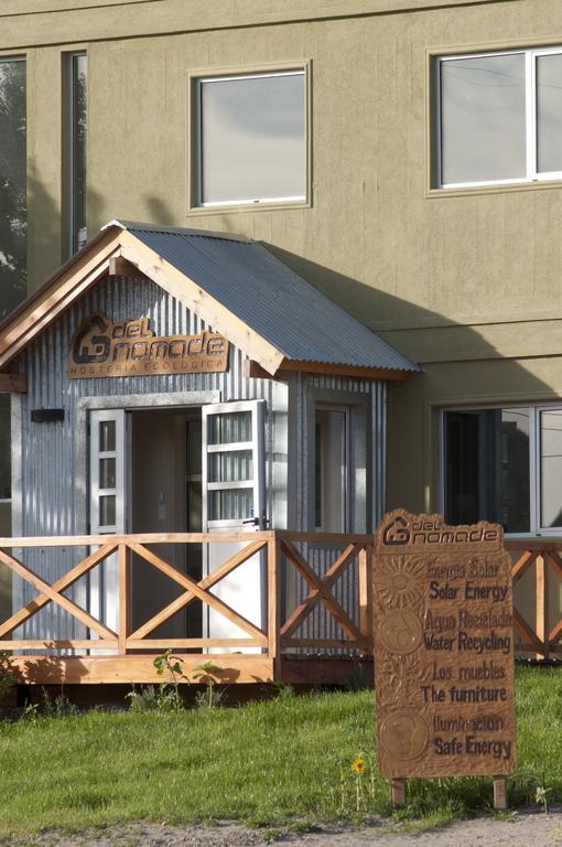 Del Nomade Hosteria Ecologica 푸레르토피라미드 외부 사진